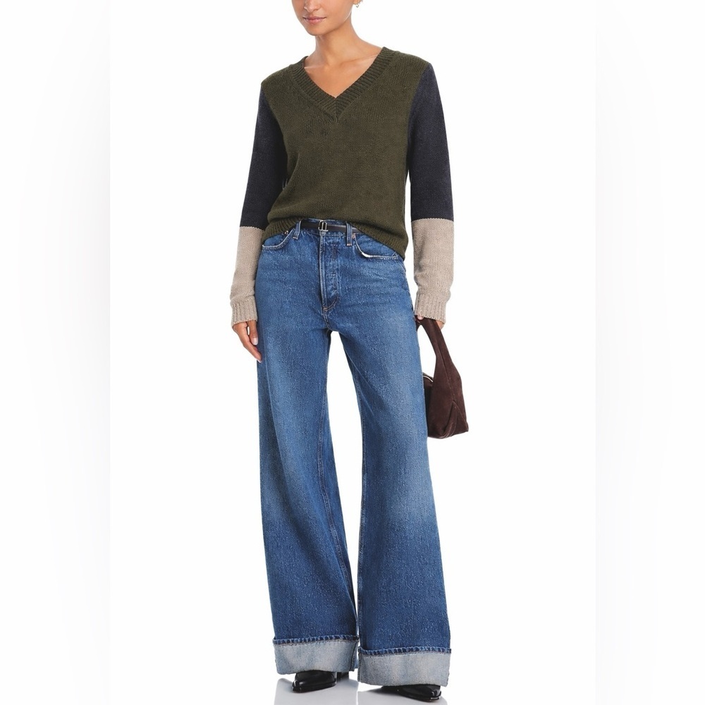Curio New York Colorblock Olive Green Navy Cream Knit Sweater M